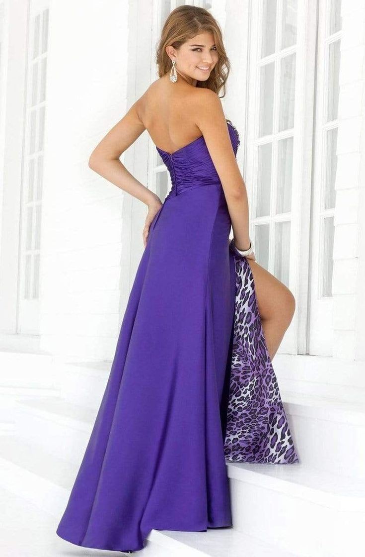 Chantel - Formal - Image 2