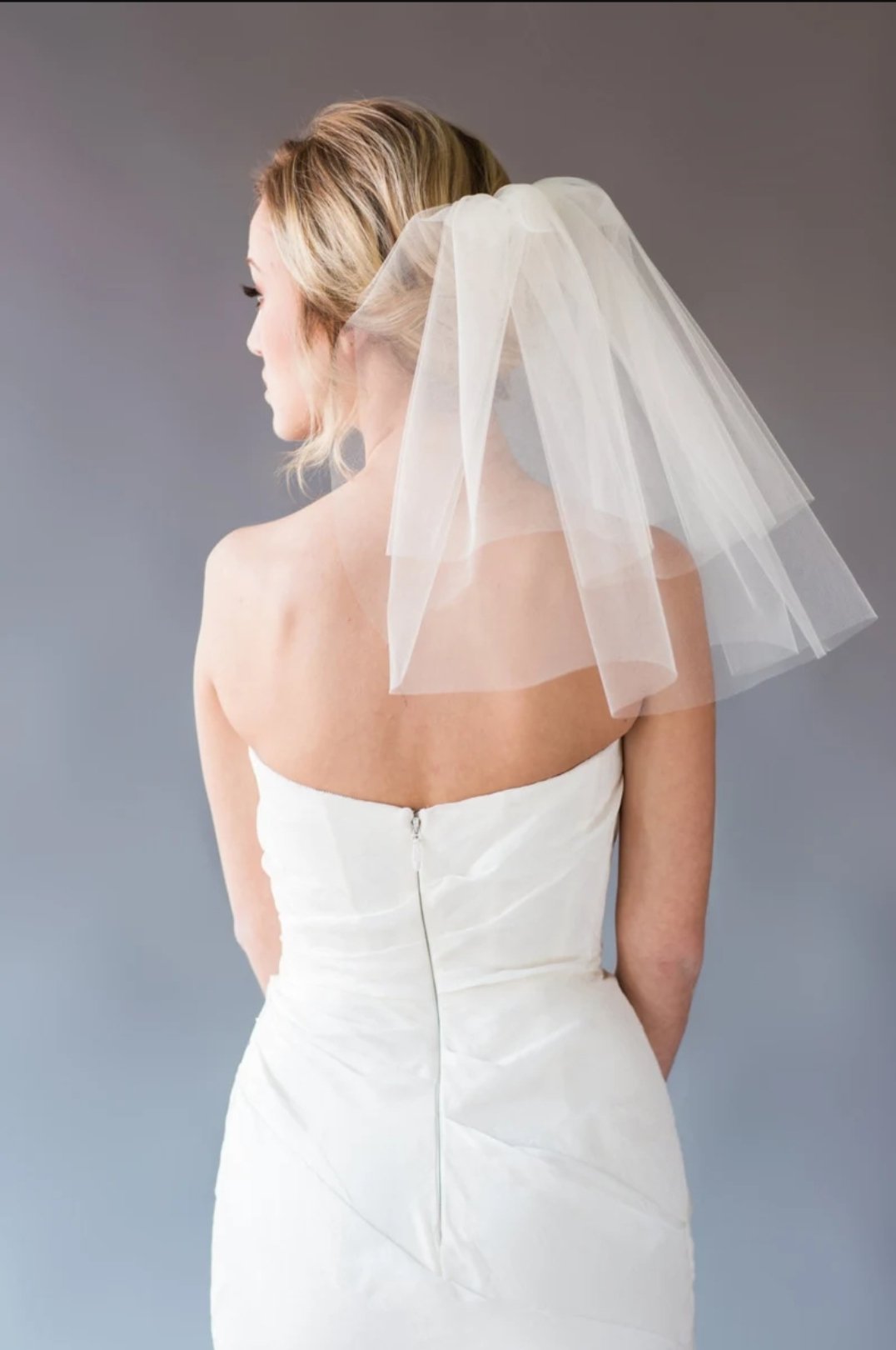 Shoulder Length Veil - Plain Cut Edge