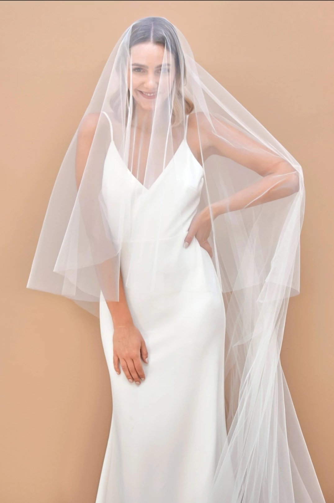 Floor Length Veil - Plain Cut Edge - Image 3