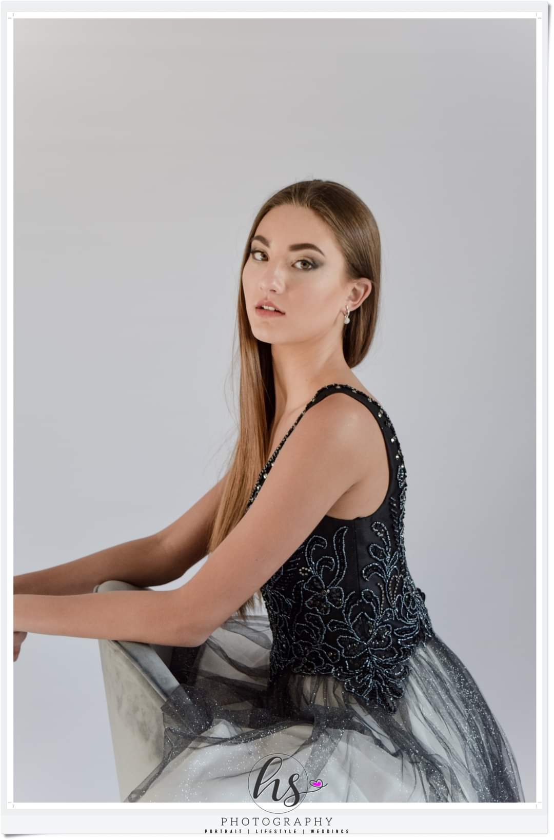 Abigail - Formal - Image 6