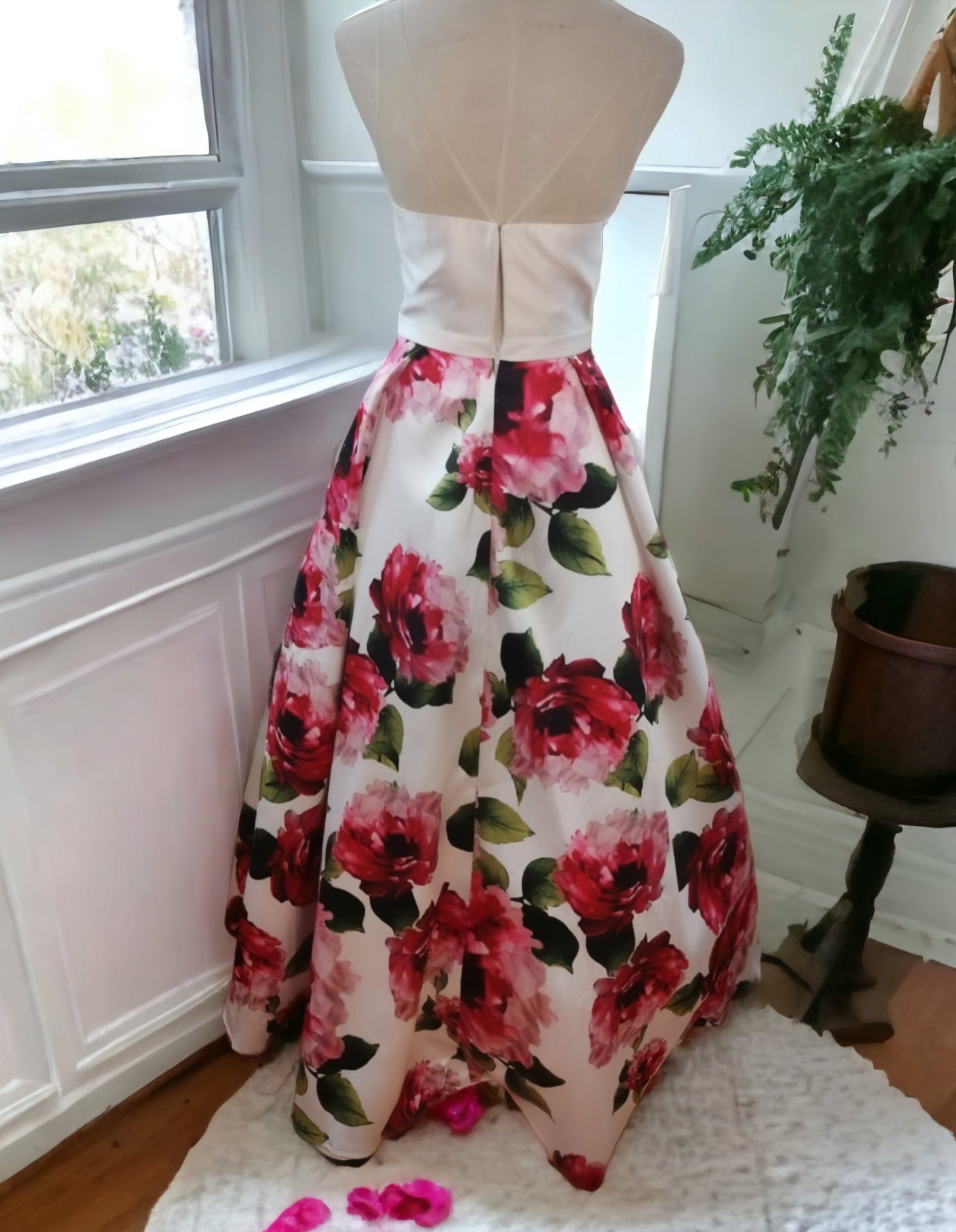 Edith - Formal - Image 2