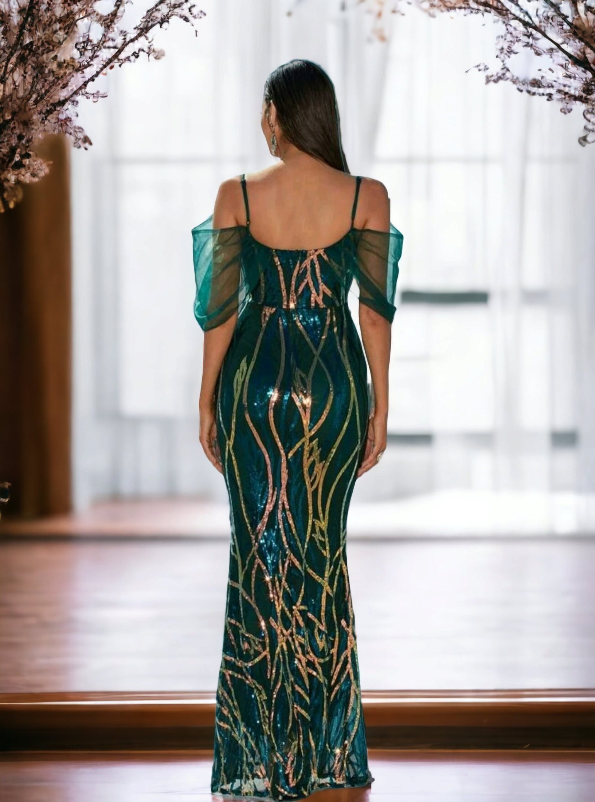 Daphne - Formal - Image 2