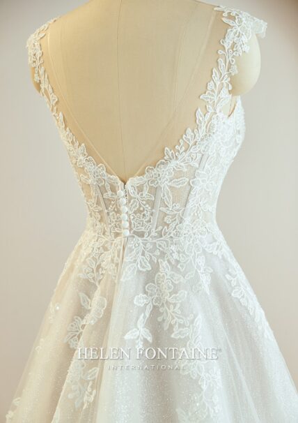 BEADED LACE AND GLITTER TULLE WEDDING GOWN - Image 4