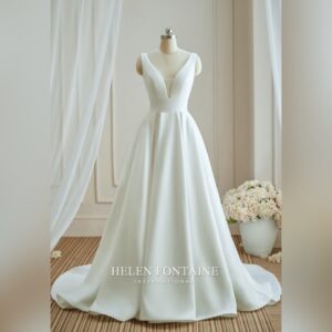 BRIDAL DRESS WITH ARTFUL SEAMING AT THE WAISTLINE