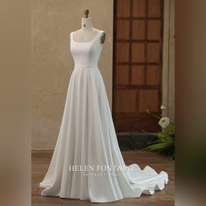 A-LINE WEDDING DRESS WITH SQUARE NECKLINE