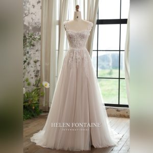 A-LINE BRIDAL GOWN WITH SLIT AND DETACHABLE STRAPS
